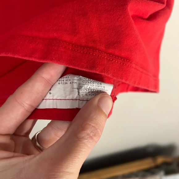 Champion Red Graphic Men's T-Shirt, Size L - Picture 6 of 7